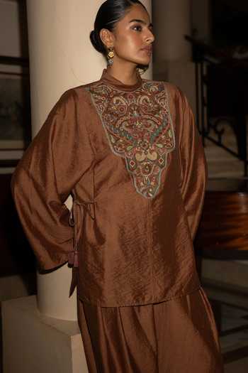 Shop Dash And Dot Orange Viscose, Nylon Round Neck Embroidered Bib Short Kurta And Draped Pant Set Shop_Dash And Dot_Orange Viscose, Nylon Round Neck Embroidered Bib Short Kurta And Draped Pant Set