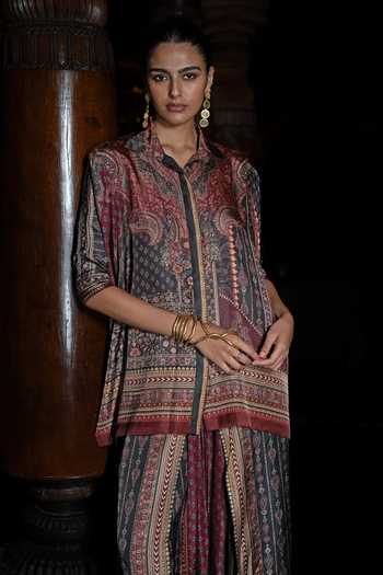 Dash And Dot_Multi Color Viscose Collared Neck Boxy Printed Shirt _at_Aza_Fashions