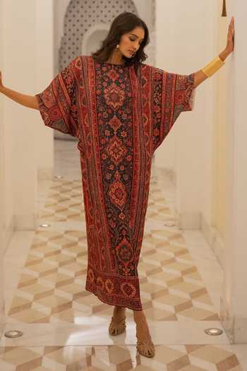 Buy Dash And Dot Multi Color Polyester Round Neck Tapestry Print Kaftan Dress Online at Aza Fashions Buy_Dash And Dot_Multi Color Polyester Round Neck Tapestry Print Kaftan Dress _Online_at_Aza_Fashions