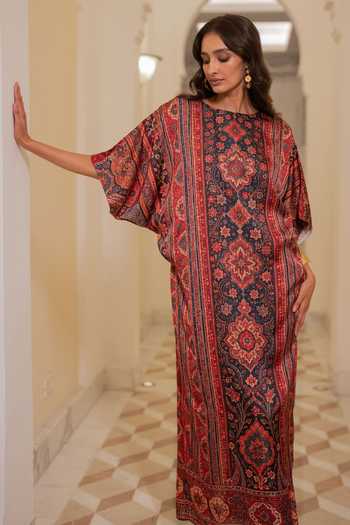 Shop Dash And Dot Multi Color Polyester Round Neck Tapestry Print Kaftan Dress Shop_Dash And Dot_Multi Color Polyester Round Neck Tapestry Print Kaftan Dress