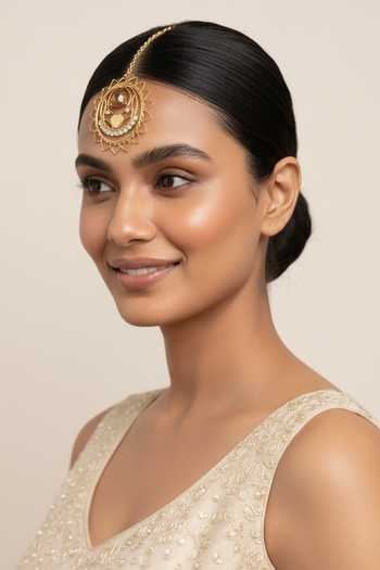 Ornamaas Gold Plated Geometric Sunburst Frame Maangtikka at Aza Fashions Ornamaas_Gold Plated Geometric Sunburst Frame Maangtikka _at_Aza_Fashions