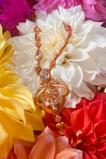 Ornamaas Jahanara Pendant Necklace 