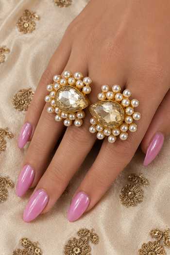 Buy Ornamaas White Roohi Dual Pearl Ring Buy_Ornamaas_White Roohi Dual Pearl Ring