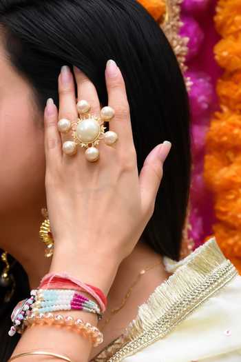 Ornamaas Bahaar Radial Pearl Ring 