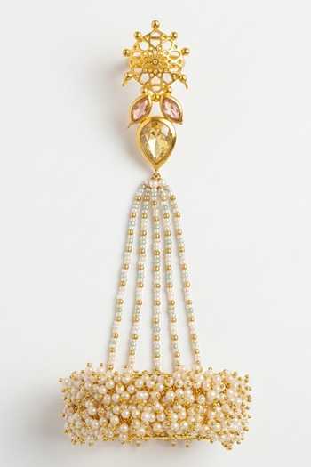 Ornamaas White Jhalar Accents Pearl Hathphool - Single Pc Online at Aza Fashions Ornamaas_White Jhalar Accents Pearl Hathphool - Single Pc _Online_at_Aza_Fashions