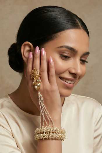 Ornamaas Jhalar Accents Pearl Hathphool - Single Pc 