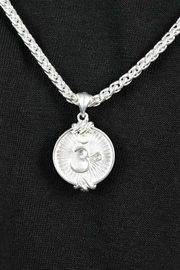 Buy_Totapari_Silver Sacred Om Pendant Necklace 