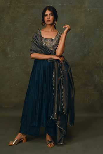 Buy 17:17 By Simmi Saboo Blue Silk, Organza Scoop Neck Embroidered Anarkali Set Online at Aza Fashions Buy_17:17 By Simmi Saboo_Blue Silk, Organza Scoop Neck Embroidered Anarkali Set _Online_at_Aza_Fashions