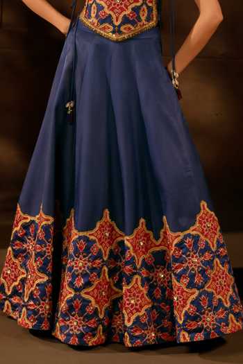 Shop 17:17 By Simmi Saboo Blue Twill Round Neck Patola Pattern Cape Lehenga Set Online at Aza Fashions Shop_17:17 By Simmi Saboo_Blue Twill Round Neck Patola Pattern Cape Lehenga Set _Online_at_Aza_Fashions