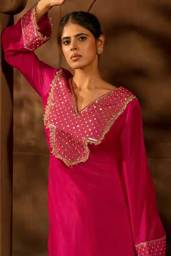 17:17 By Simmi Saboo Placement Embroidered Kurta & Pant Set