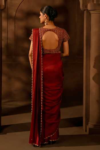 17:17 By Simmi Saboo Embroidered Pre-Stitched Saree With Blouse