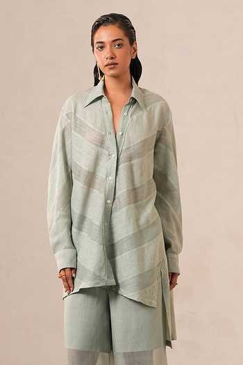 Buy Urvashi Kaur Blue Chanderi, Linen Collared Neck Asymmetric Shirt Online at Aza Fashions Buy_Urvashi Kaur_Blue Chanderi, Linen Collared Neck Asymmetric Shirt _Online_at_Aza_Fashions