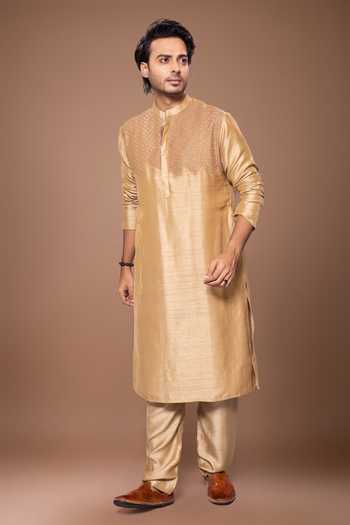 Priyanka Haralalka Brown Silk Yoke Embroidered Kurta Set Online at Aza Fashions Priyanka Haralalka_Brown Silk Yoke Embroidered Kurta Set _Online_at_Aza_Fashions