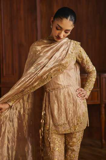 Buy Mahima Mahajan Pink Silk, Tissue Scoop Neck Rania Placement Embroidered Kurta Pant Set Buy_Mahima Mahajan_Pink Silk, Tissue Scoop Neck Rania Placement Embroidered Kurta Pant Set