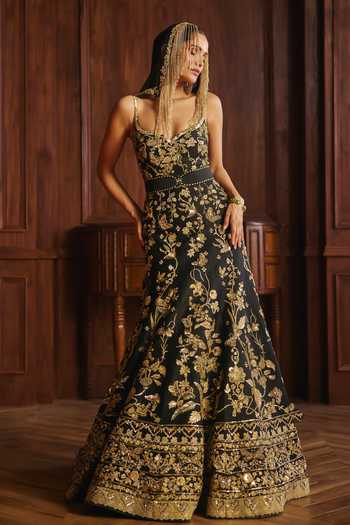 Shop Mahima Mahajan Black Silk, Chanderi, Organza Mariam Embroidered Anarkali With Dupatta Online at Aza Fashions Shop_Mahima Mahajan_Black Silk, Chanderi, Organza Mariam Embroidered Anarkali With Dupatta _Online_at_Aza_Fashions