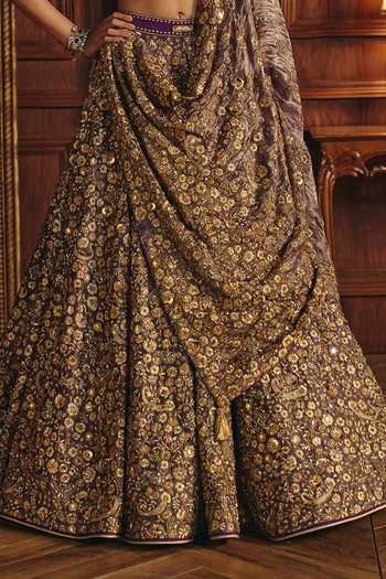 Mahima Mahajan Purple Silk, Tissue Sweetheart Neck Shania Embroidered Lehenga Set at Aza Fashions Mahima Mahajan_Purple Silk, Tissue Sweetheart Neck Shania Embroidered Lehenga Set _at_Aza_Fashions