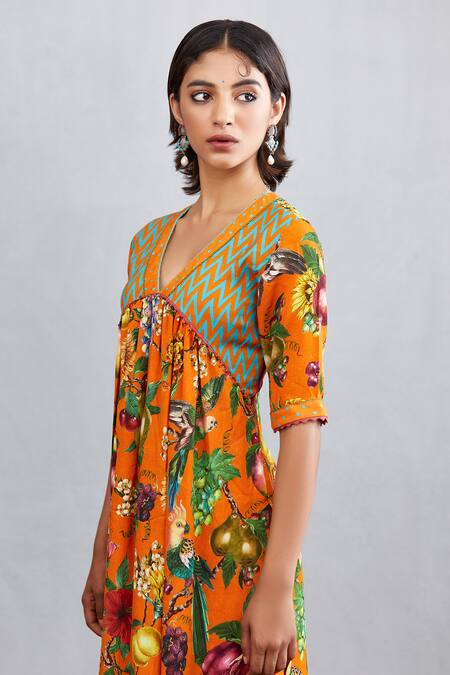 Shop Torani Orange Kurta Viscose Crepe Pants Cotton Silk V Neck Santree Nimrat And Set Online at Aza Fashions Shop_Torani_Orange Kurta Viscose Crepe Pants Cotton Silk V Neck Santree Nimrat And Set_Online_at_Aza_Fashions