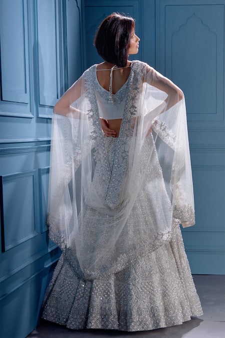 Shop Angad Singh White Net Interlining Satin V Neck Embroidered Cape And Lehenga Set at Aza Fashions Shop_Angad Singh_White Net Interlining Satin V Neck Embroidered Cape And Lehenga Set _at_Aza_Fashions