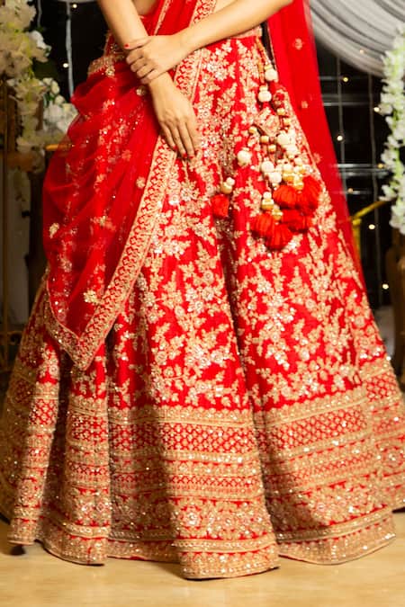 Shop_Kalighata_Red Raw Silk Floral, Zardozi Sweetheart Neck Embroidered Bridal Lehenga Set _Online_at_Aza_Fashions