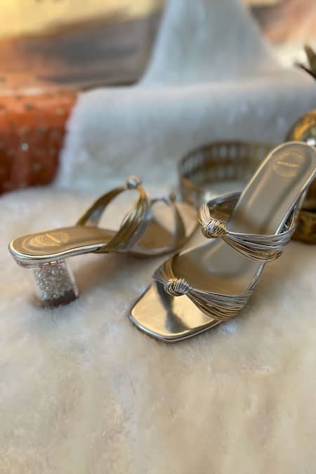 Modanta Footwear Knotted Square Toe Heels 