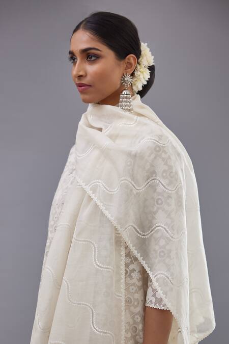 Kora_Off White Cotton Sequins, Tassels Split V-neck Chanderi Straight Kurta Pant Set _at_Aza_Fashions
