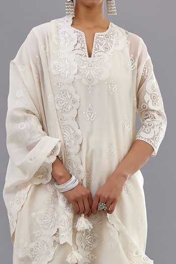 Kora Off White Cotton Sequins Mandarin Collar, Round Neck Embroidered Kurta Pant Set at Aza Fashions Kora_Off White Cotton Sequins Mandarin Collar, Round Neck Embroidered Kurta Pant Set _at_Aza_Fashions