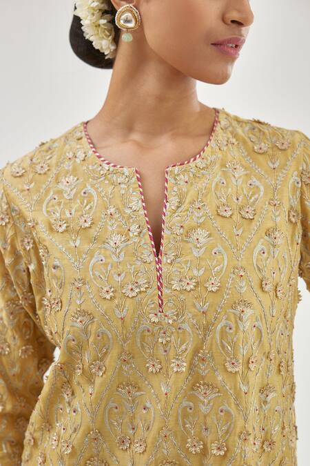 Buy_Kora_Yellow Silk Organza, Silk, Chanderi Gota Patti, Tassels, Paisley Kurta Set _Online_at_Aza_Fashions