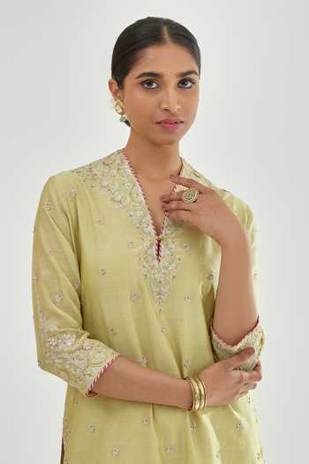 Shop_Kora_Green , Organza Gota Patti, Tassels, Chanderi Straight Kurta Set _Online_at_Aza_Fashions