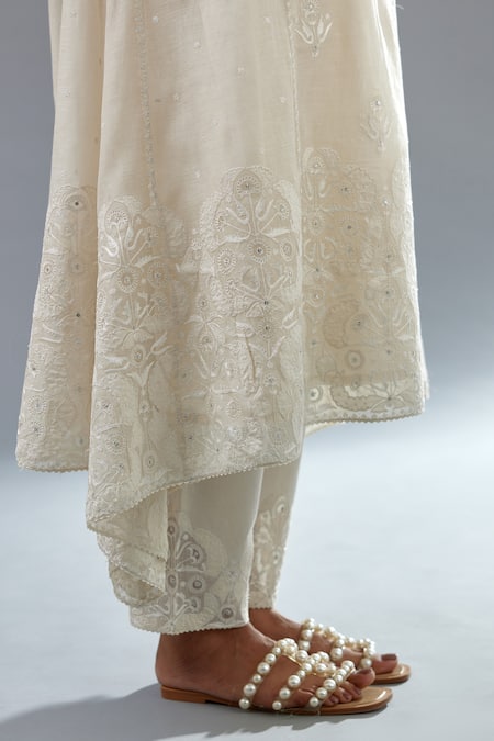 Shop Kora Off White Cotton, Chanderi Sequins, Embroidery Floral A-line Kurta Pant Set Online at Aza Fashions Shop_Kora_Off White Cotton, Chanderi Sequins, Embroidery Floral A-line Kurta Pant Set _Online_at_Aza_Fashions