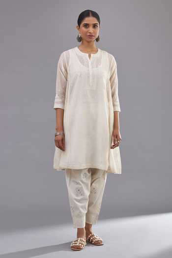 Kora_Off White Cotton, Chanderi Embroidery, Tassels Split Kalidar Kurta Salwar Set _Online_at_Aza_Fashions