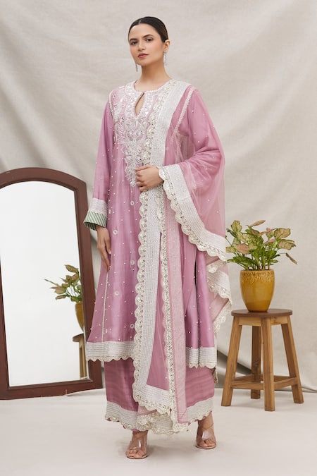 Ekta Singh_Pink Silk Round Anarkali Set _Online_at_Aza_Fashions