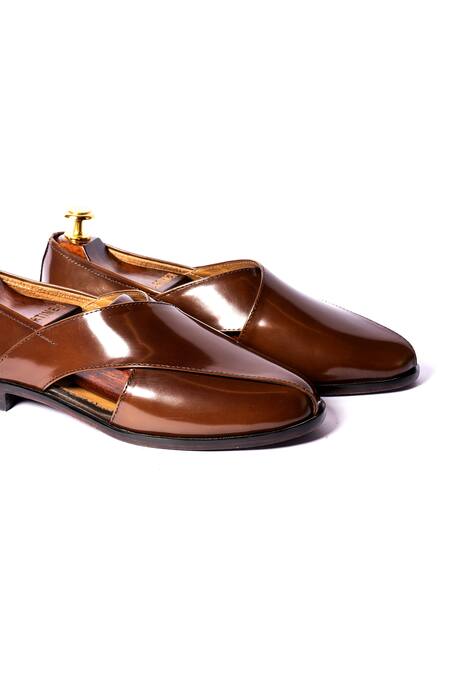Artimen Brown Leather Breshawari Loafers Online at Aza Fashions Artimen_Brown Leather Breshawari Loafers _Online_at_Aza_Fashions