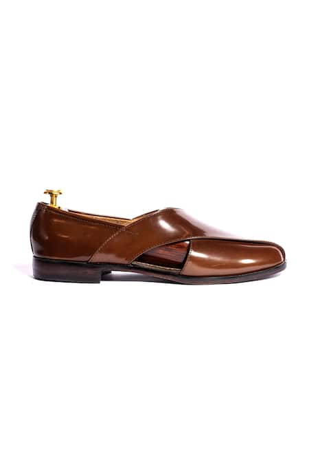 Buy Artimen Brown Leather Breshawari Loafers Online at Aza Fashions Buy_Artimen_Brown Leather Breshawari Loafers _Online_at_Aza_Fashions