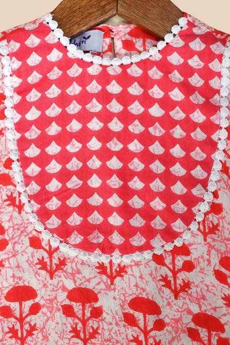 Pankhuri By Priyanka Red Cotton Embroidery, Lace Block Print Kurta Gharara Set Online at Aza Fashions Pankhuri By Priyanka_Red Cotton Embroidery, Lace Block Print Kurta Gharara Set _Online_at_Aza_Fashions