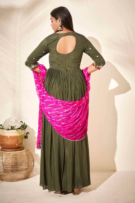 Suruchi Parakh Green Embroidered Angrakha With Leheriya Dupatta 2