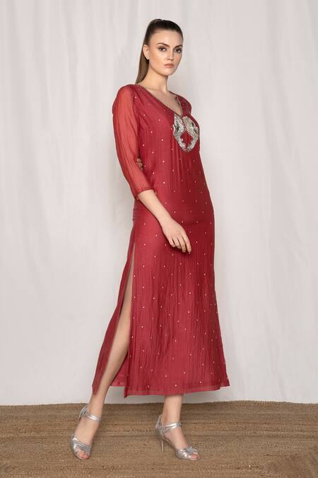 Buy Amrta By Guneet Kondal Pink Cotton, Silk, Viscose Beads, Zari V-neck Sequin Embroidered Dress Online at Aza Fashions Buy_Amrta By Guneet Kondal_Pink Cotton, Silk, Viscose Beads, Zari V-neck Sequin Embroidered Dress _Online_at_Aza_Fashions