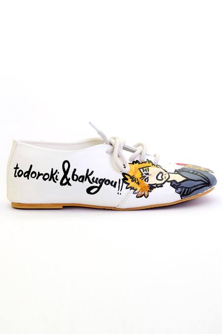 Shiveen Shiveen_White Hand Painted Todoroki N Bakugou Shoes_Online_at_Aza_Fashions