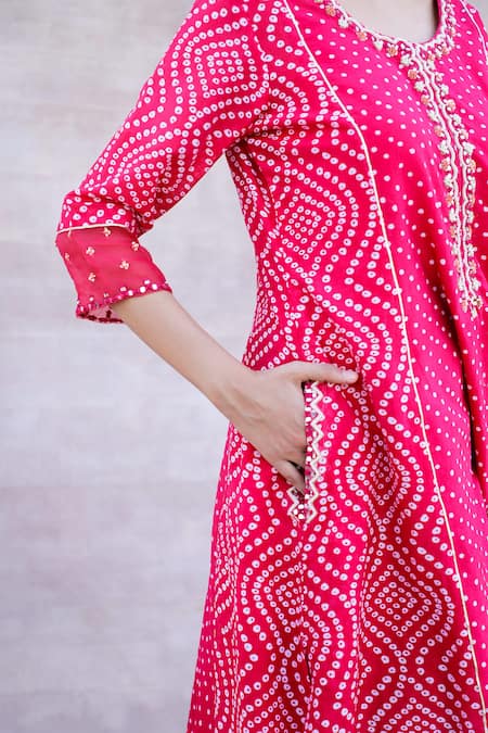 Shop Label Mansi Nagdev Red Chanderi Silk Embroidery, Beads Round Neck Azal A-line Kurta Set Online at Aza Fashions Shop_Label Mansi Nagdev_Red Chanderi Silk Embroidery, Beads Round Neck Azal A-line Kurta Set _Online_at_Aza_Fashions