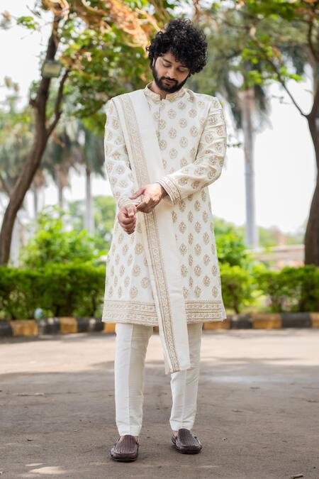 Hilo Design_White , Satin Zari, Embroidery Lysian Sherwani Set _Online_at_Aza_Fashions