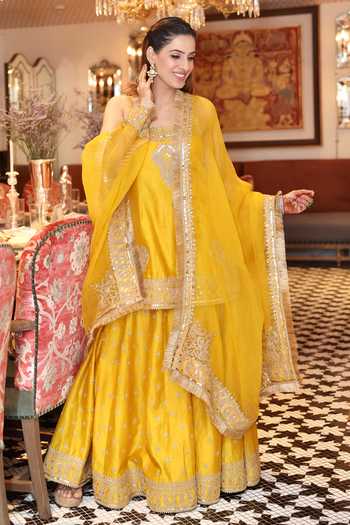 Sheetal Batra Aabroo Silk Chanderi Embroidered Kurta Set 