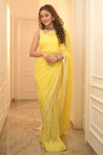 Monk & Mei By Sonia Anand Leaf Woven Pre-Draped Saree With Blouse