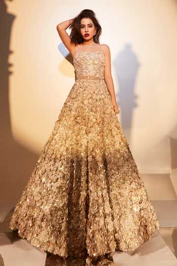 Seema Gujral 3D Floral Embroidered Ivory Lehenga Set 