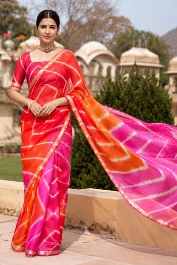 Geroo Jaipur Leheriya Woven Saree With Blouse
