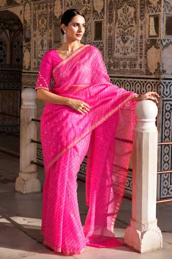 Geroo Jaipur Mothra Pattern Saree With Blouse