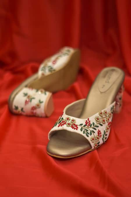 Buy_Around Always_Beige Embroidery, Sequins Ama Sandals _Online_at_Aza_Fashions