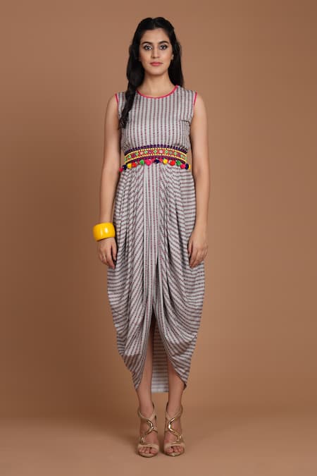 Shop Preeti S Kapoor Grey Crepe Round Printed Draped Dress With Cape Online at Aza Fashions Shop_Preeti S Kapoor_Grey Crepe Round Printed Draped Dress With Cape _Online_at_Aza_Fashions