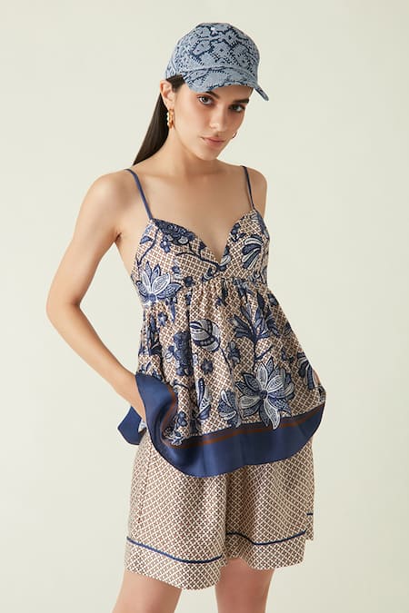 Buy Payal Pratap Brown Linen Satin Floral, Geometric Sweetheart Neck Bohorok Printed Peplum Top at Aza Fashions Buy_Payal Pratap_Brown Linen Satin Floral, Geometric Sweetheart Neck Bohorok Printed Peplum Top _at_Aza_Fashions