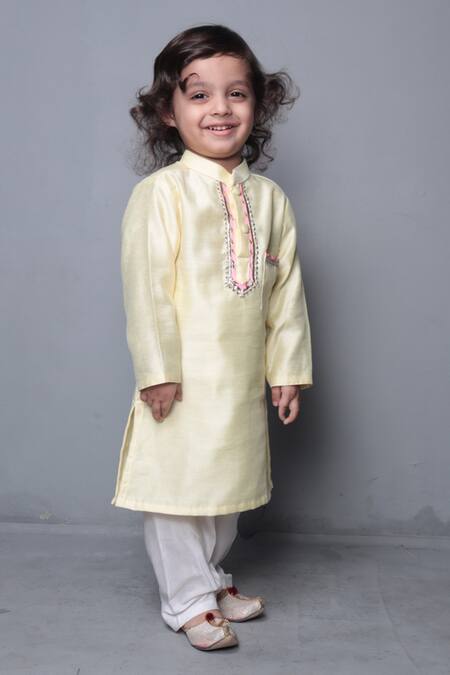 Shop Maaikid Yellow Chanderi, Cotton Gota Patti Kurta Set Online at Aza Fashions Shop_Maaikid_Yellow Chanderi, Cotton Gota Patti Kurta Set _Online_at_Aza_Fashions