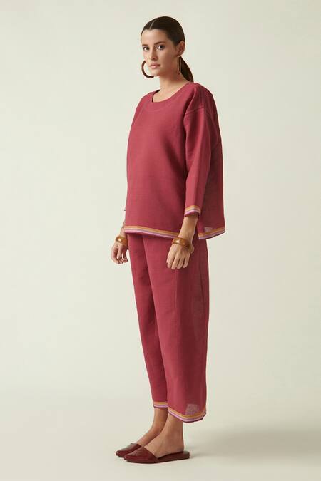 Payal Pratap_Maroon Cotton Handloom Round Walter Top _Online_at_Aza_Fashions