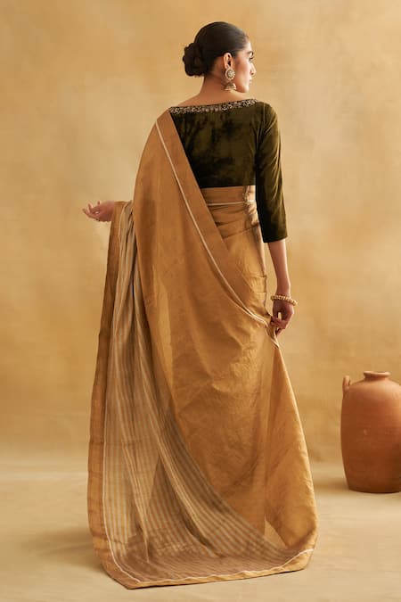Shop Taisha Gold Silk, Satin, Velvet Embroidery Boat Neck Gold-silver Hand Zari Saree Set at Aza Fashions Shop_Taisha_Gold Silk, Satin, Velvet Embroidery Boat Neck Gold-silver Hand Zari Saree Set _at_Aza_Fashions